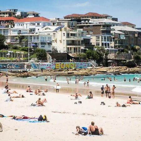 시드니 Best Location At Bondi Beach, On The Beach! 아파트 외부 사진